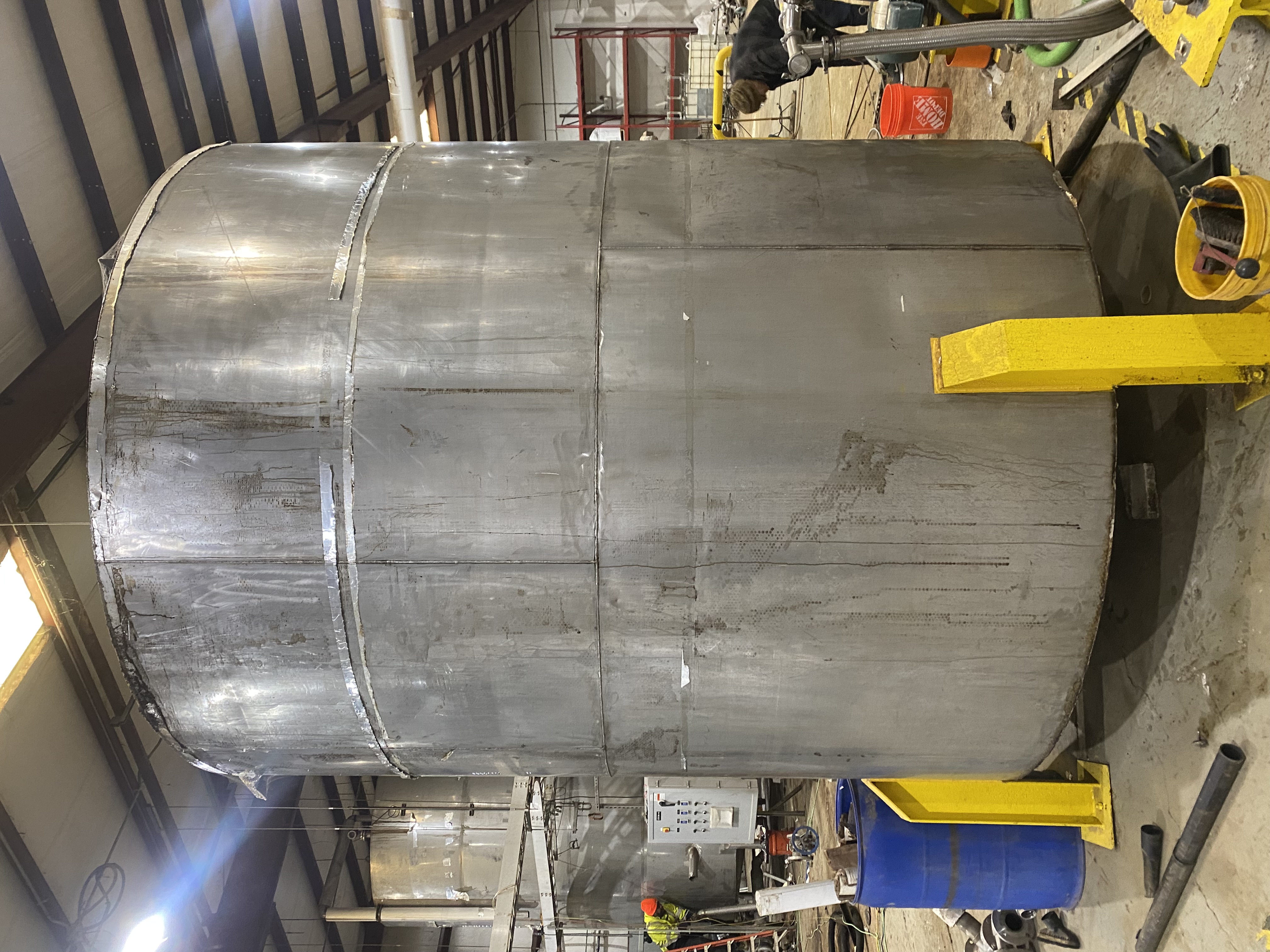 3,000 Gallon Vertical Stainless Steel Tank, 8' Dia. X 8' High