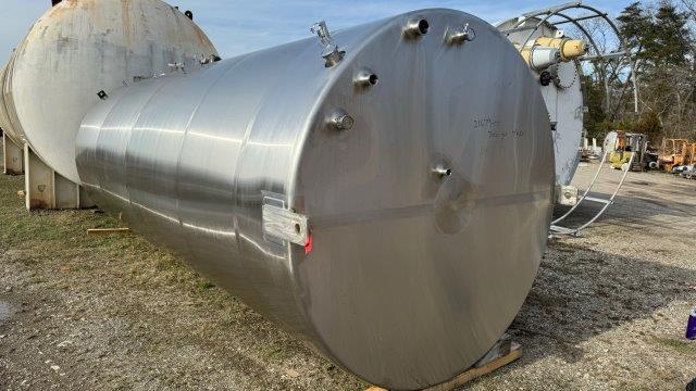 6,500 Gallon Stainless Steel Mix Tank