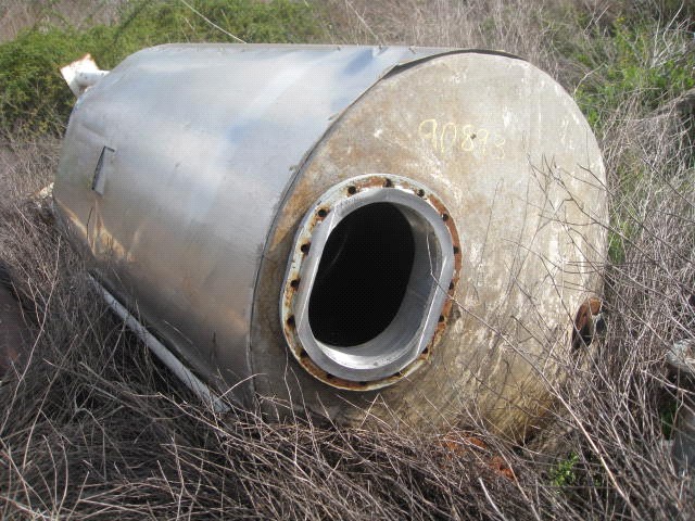 500 Gallon 304 Stainless Steel Vertical Tank, 4' Dia. X 5' Straight Side, 75 PSI