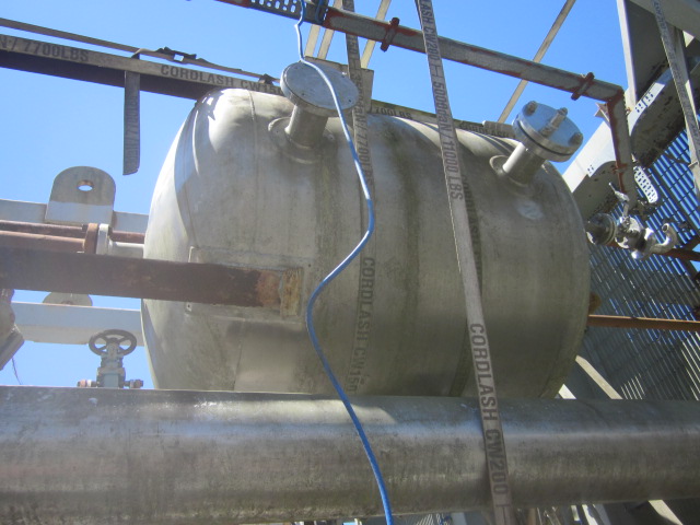  Unused 264 Gallon Praj Ind Vertical 304L Stainless Steel Pressure Vessel