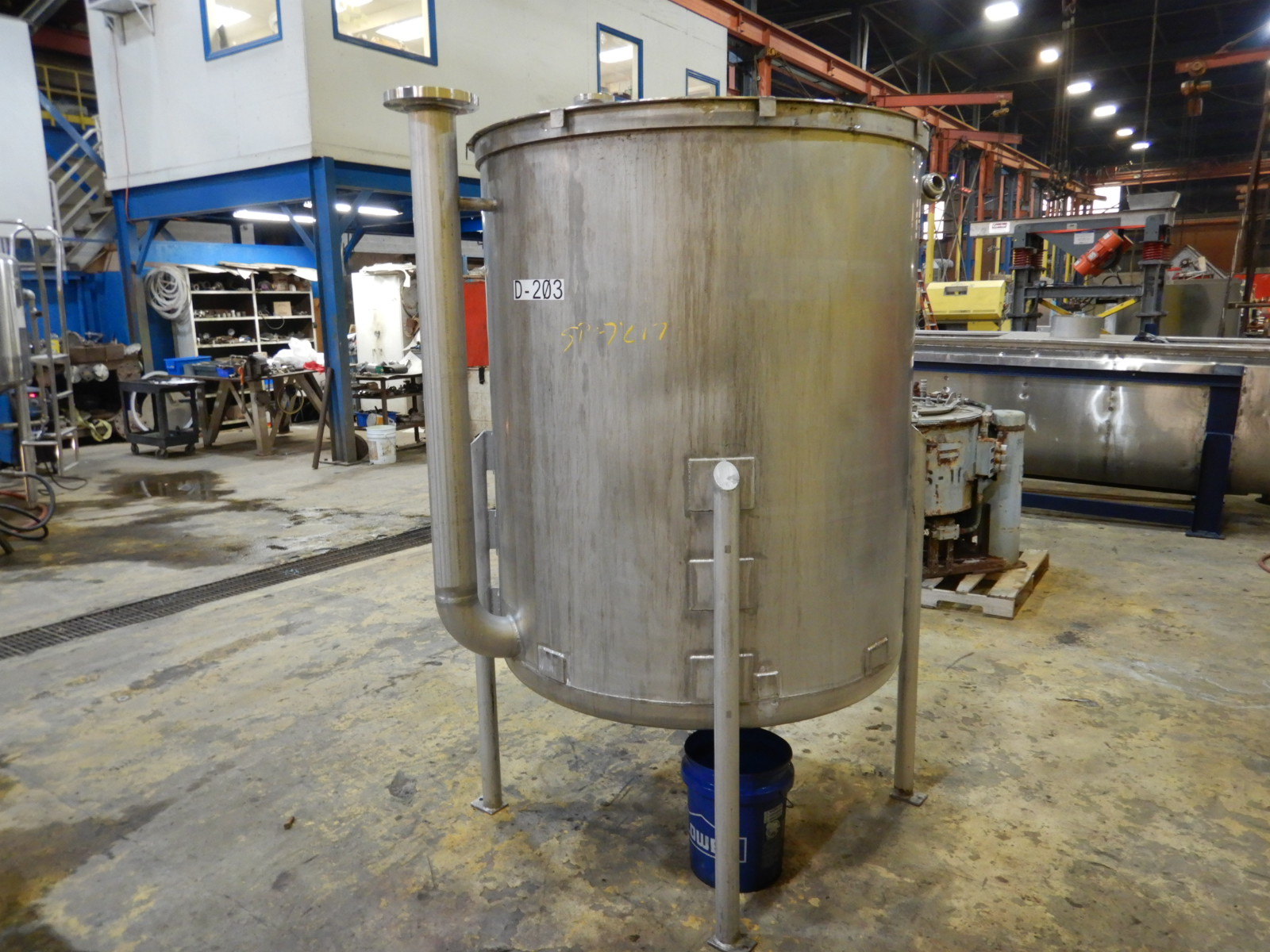 500 Gallon Stainless Steel Tank 4' Dia. X 5' Straight Side