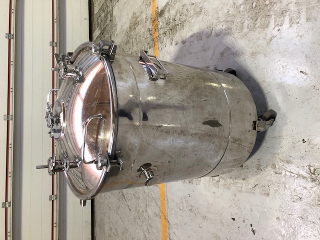 200 Litre Stainless Steel Vertical Storage Vessel, 600mm Dia x 700mm Straight Side