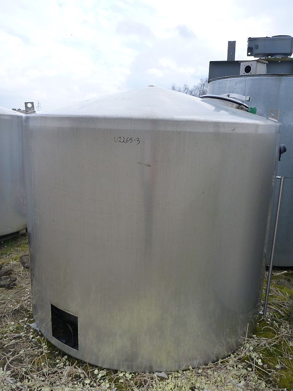 3900 l vertical storage stainless steel tank with insulated walls and coil
