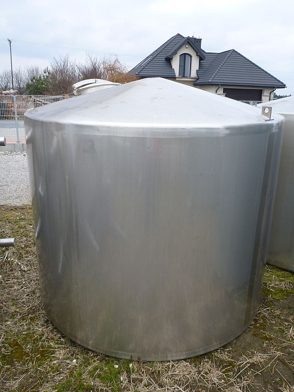 3900 l vertical storage stainless steel tank with insulated walls and coil