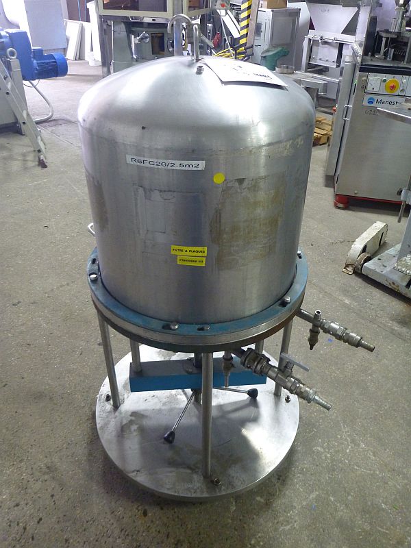 Vertical filter press by Gasquet 400 mm x 400 mm 1.2 m2 bakelite