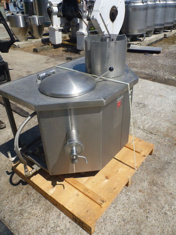 54 l Vertical Mixing Tank With Heating Jacket By Terlet