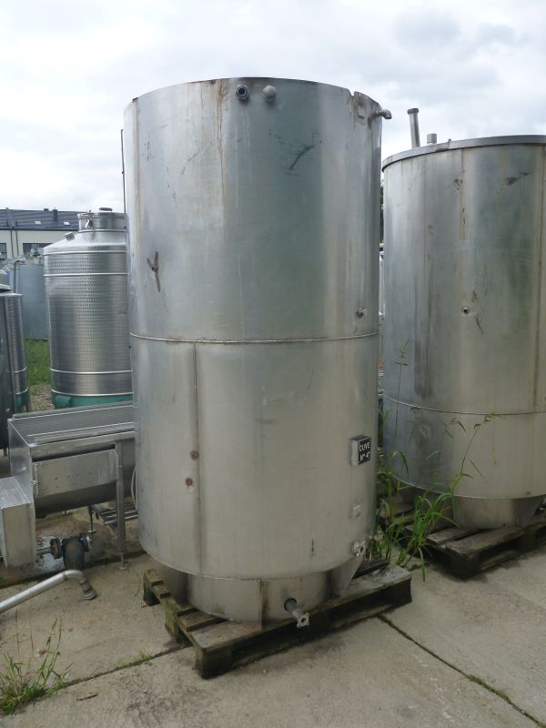 2200 L Vertical Stainless Steel Storage Tank