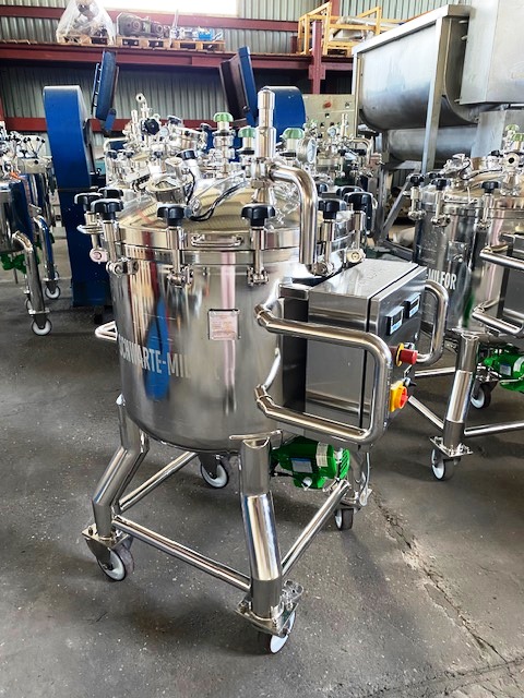 240 Litre Vertical Stainless Steel AISI 316L Mobile Aseptic Pressure Mixing Tank Schwarte-Milfor
