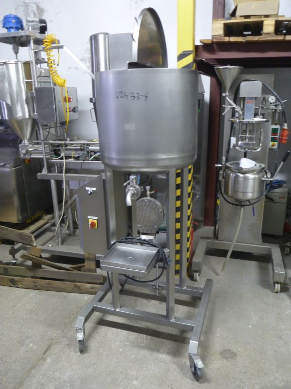 Used Vertical Stainless Steel Mixing Tank Volume 150 L