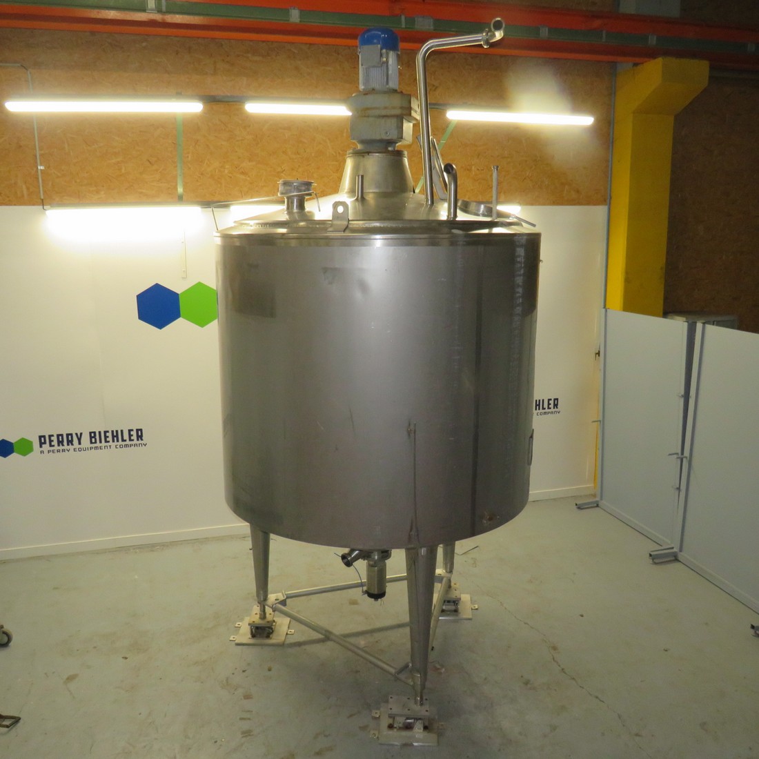 3500 Litre Goavec Stainless Steel Mixing Tank With Double Jacket