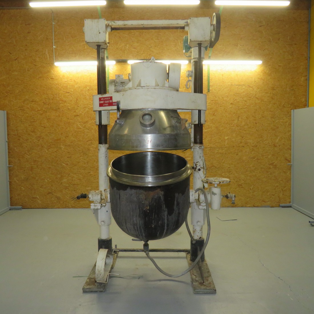Stainless steel BONNET CALAD planetary mixer 300 litres
